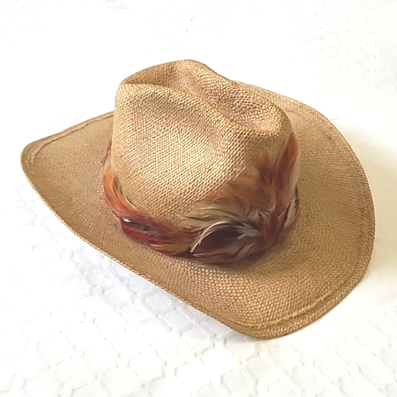 Levi's Straw Cowboy Hat With Feathered Band - Picture 4 of 10